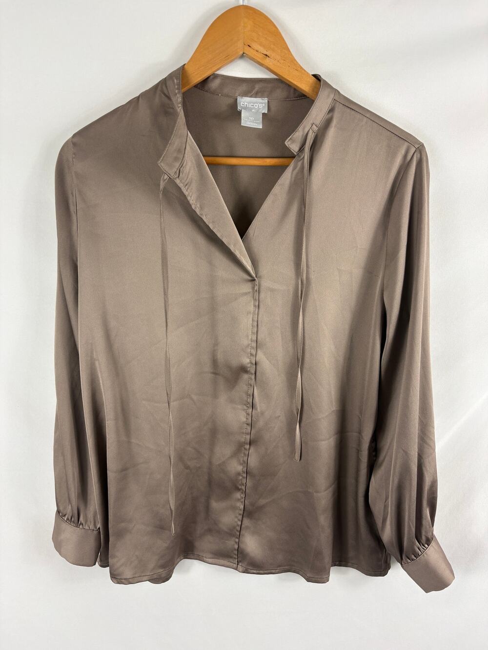 Chicos Brown Satin Button Up Shirt Size 1P / MP